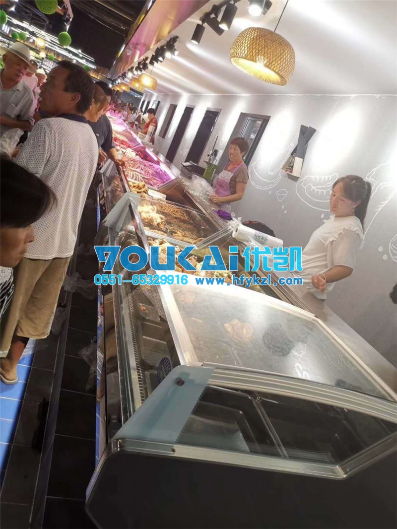 重庆冷鲜肉柜案例（带盖子）